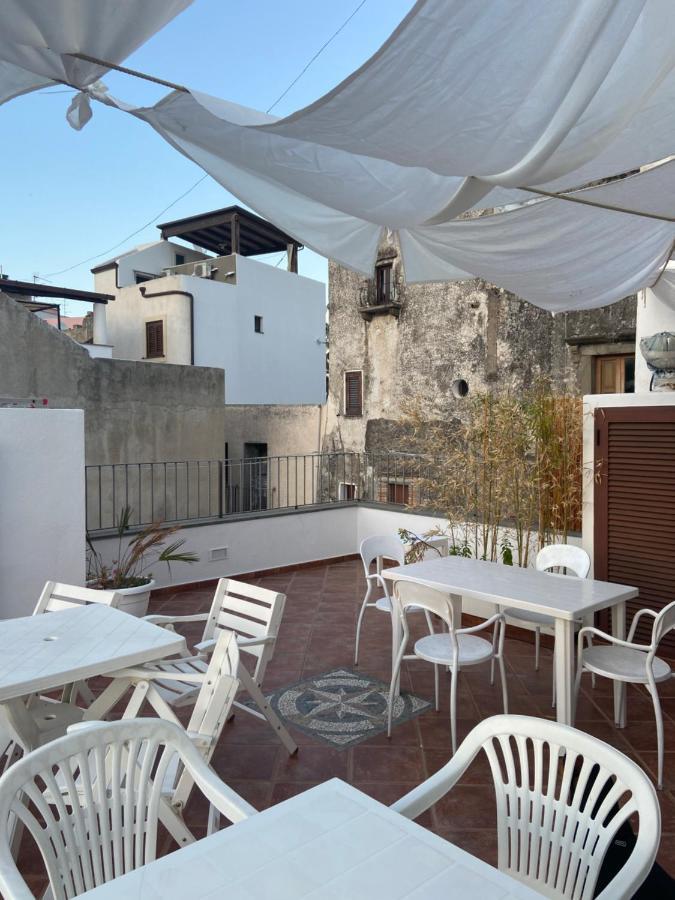 Апартаменти Casa Isabella Loc Turist Br Ліпарі Екстер'єр фото