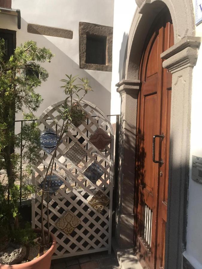 Апартаменти Casa Isabella Loc Turist Br Ліпарі Екстер'єр фото